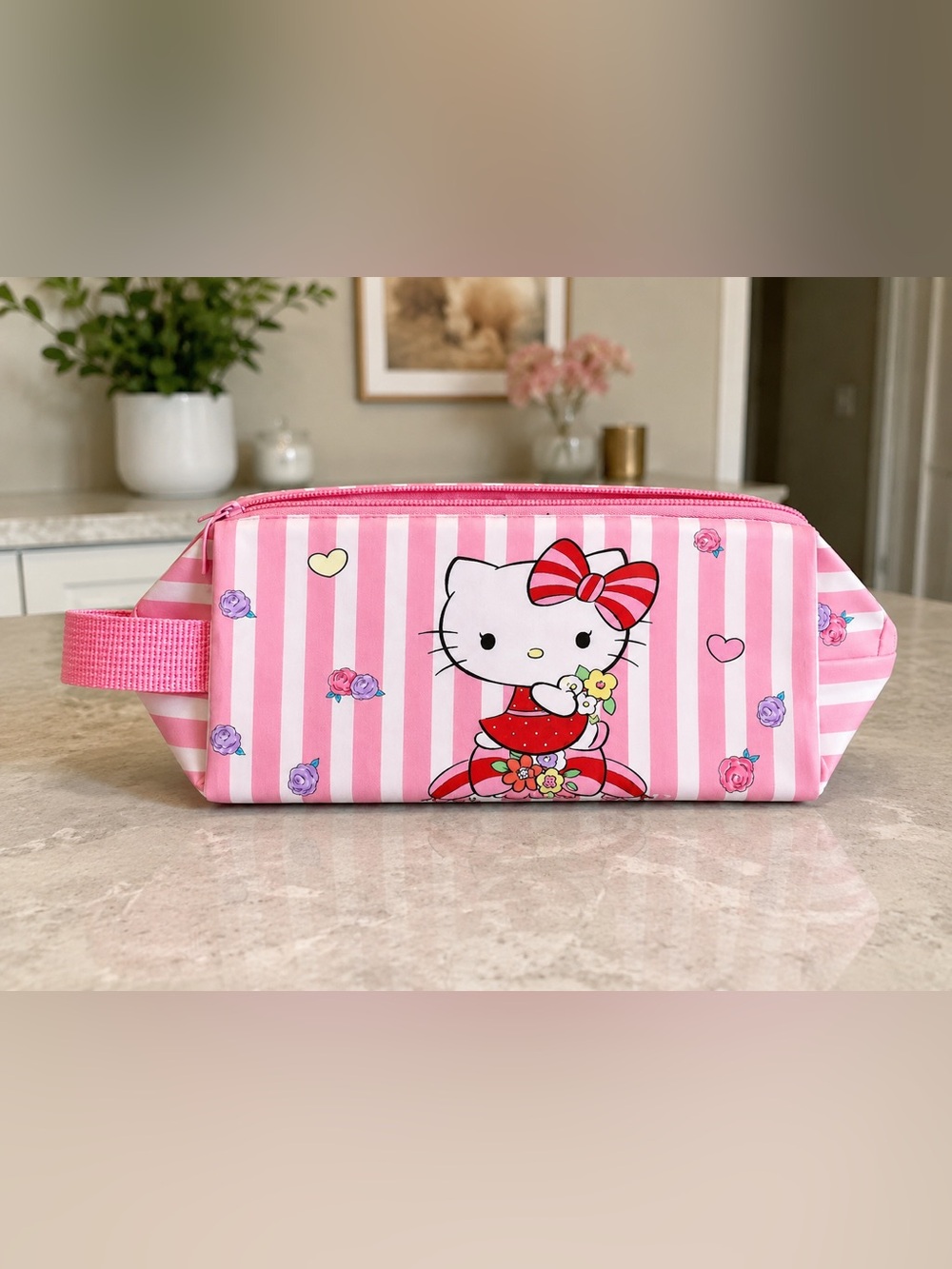 Hello Kitty Pink Cosmetic Bag Travel Makeup Pouch Zipper Case with Strap